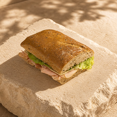 imBrot Sandwich Schinken – Käse.